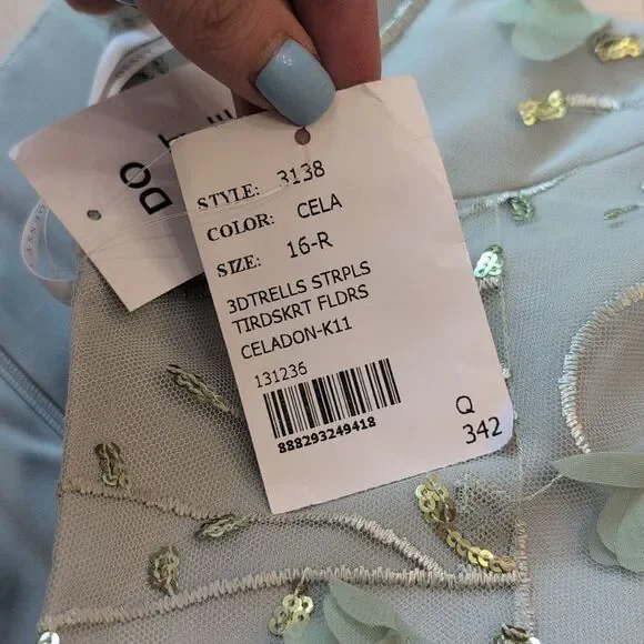 NWT Dessy Collection Sequin 3D Embroidered Tiered Gown Green Size 16 NWT Dessy Collection Sequin 3D Embroidered Tiered Gown Green Size 16